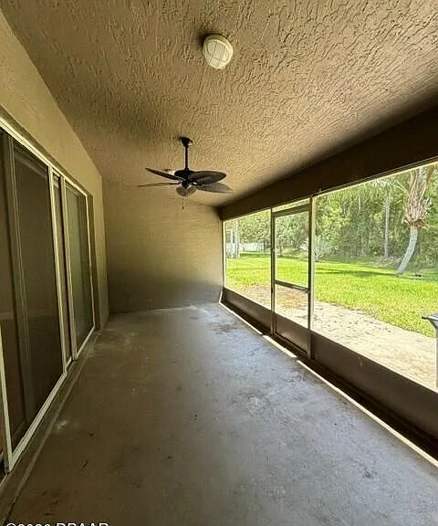 6807 Henno Ct — Photo 33
