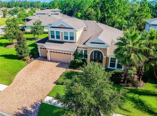 32201 Summerglade Dr, Wesley Chapel, FL 33545