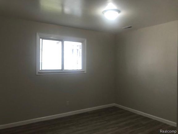 4th image of 6654 Mortenview Dr
