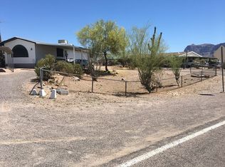 1676 E Scenic St, Apache Junction, AZ 85119