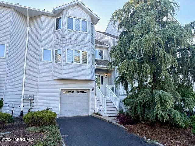 1st image of 204 Muskflower Court