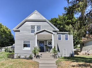883 Walnut St, Lemoyne, PA