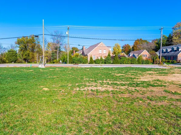 6391 Kugler Mill Rd, Cincinnati, OH 45236