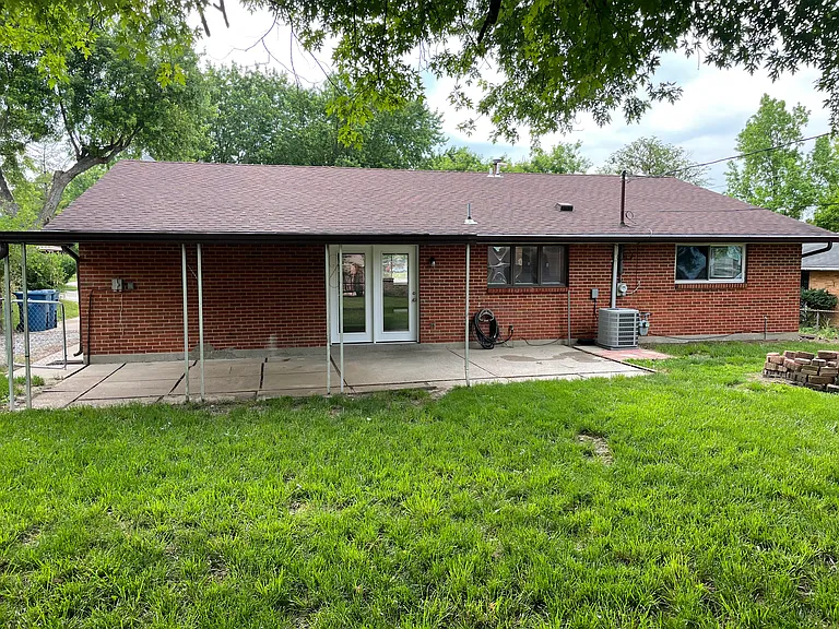 7431 Troy Manor Rd — Photo 19
