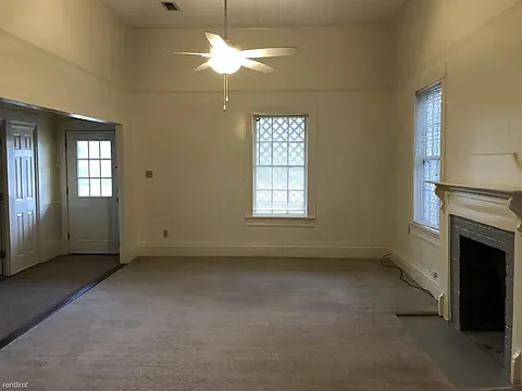 816 W Main St — Photo 11