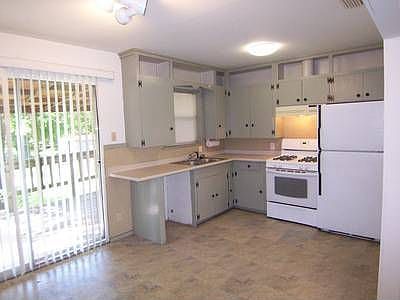 4th image of 914 Bowie Ct