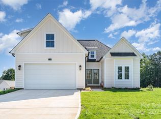 136 Autumn Blaze Rd, China Grove, NC 28023