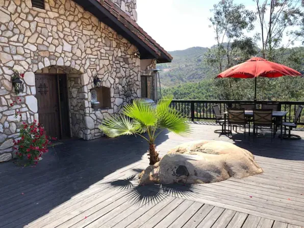 (undisclosed Address), Escondido, CA 92027