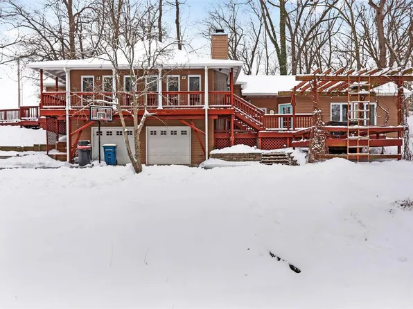 511 W Lake Dr, Edwardsville, IL 62025