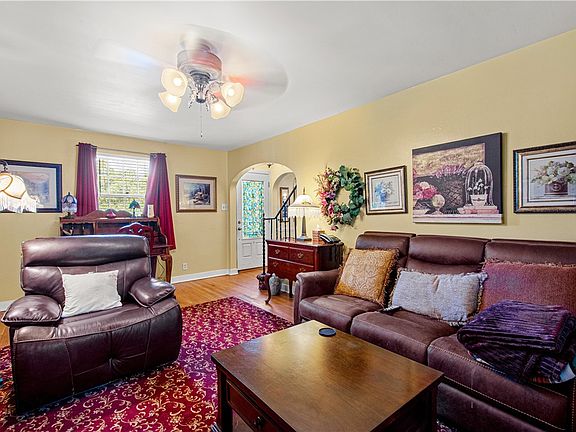 5th image of 4703 Rolling Hills Rd