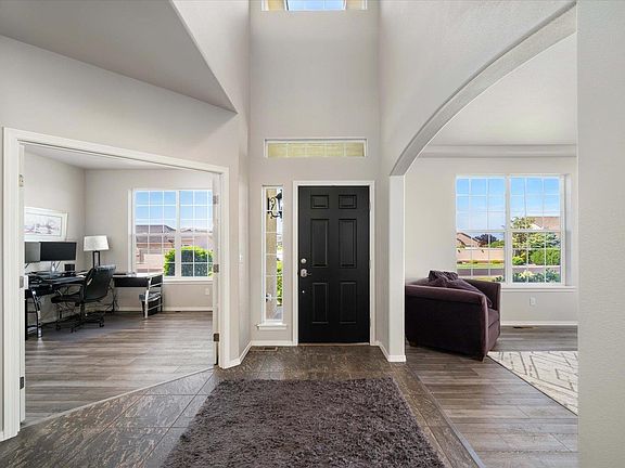 2nd image of 100105 E Hillview Dr