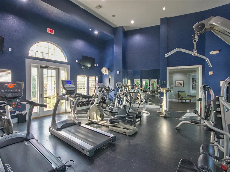 2801 Chancellorsville Dr #718 — Photo 47