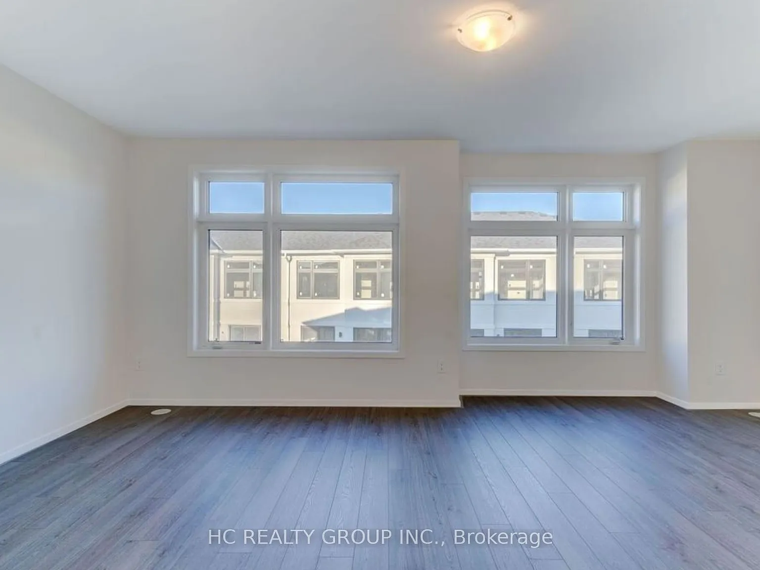 4 bed, $3,550 — Photo 2
