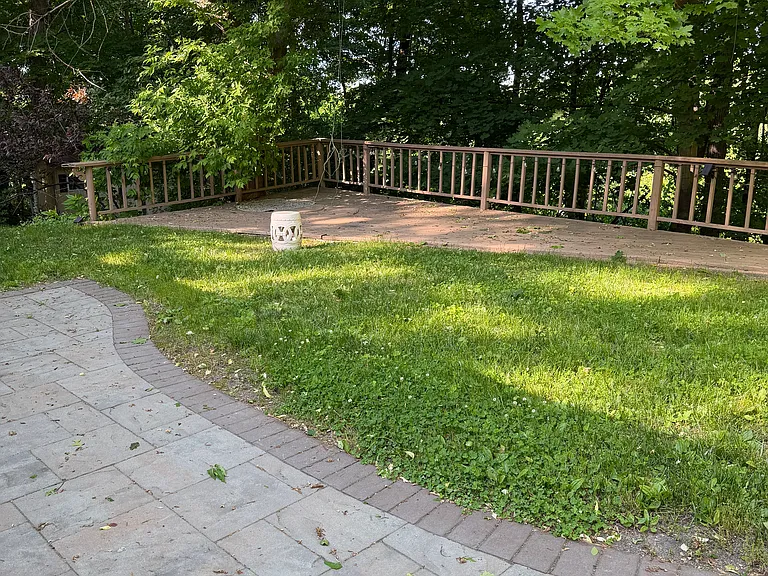 54 Tree Top Ln — Photo 58