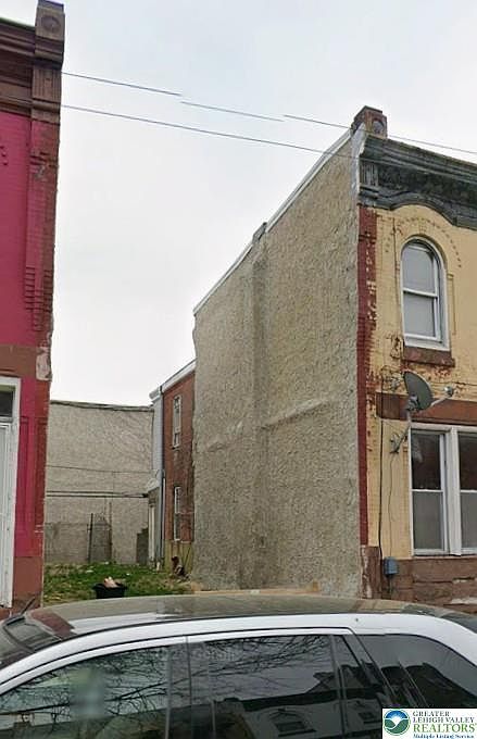 2nd image of 2605 N 18th St