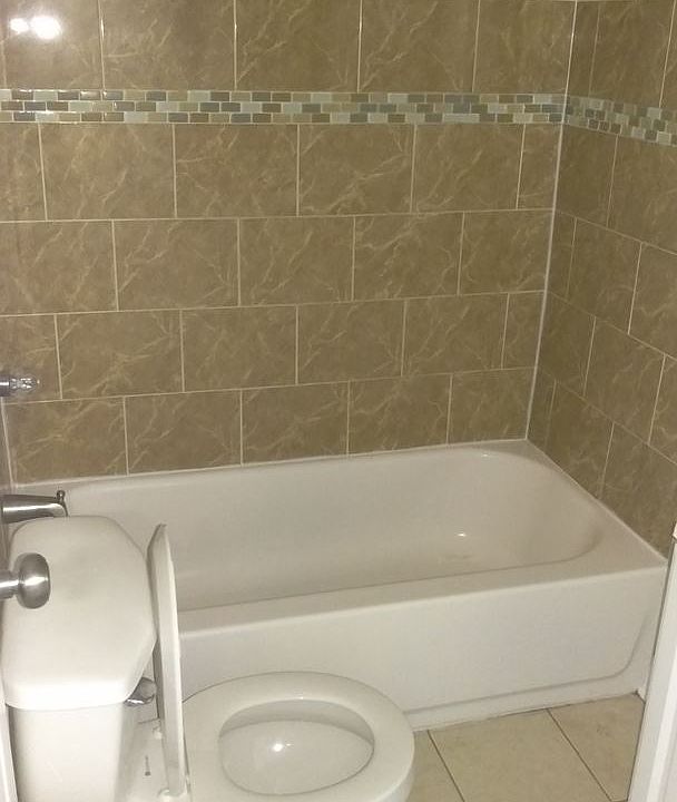 2nd image of 3135 W Arizona St