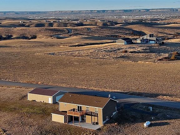 4th image of 4665 Vandaveer Rd