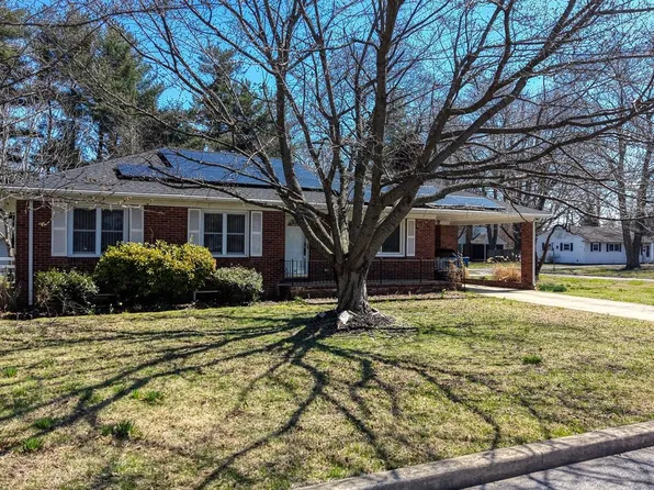 123 Pine St, Camden Wyoming, DE 19934