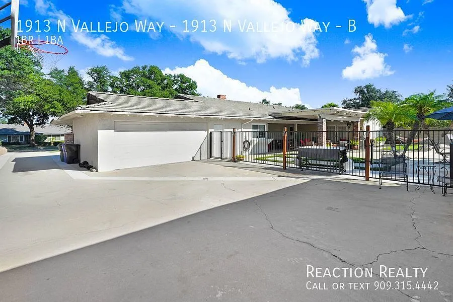 1913 N Vallejo Way #B