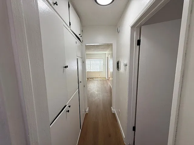 1358 W 37th St #1 — Photo 8