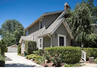 421 Summit Ave, Saint Louis, MO 63119