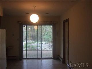 5th image of 6 Kent Shore Dr