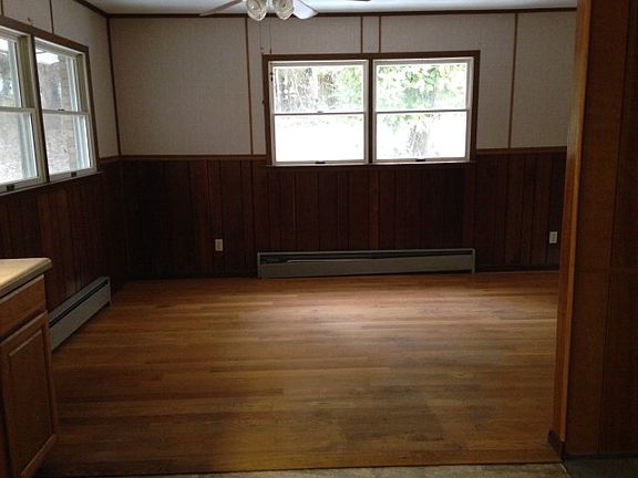 5th image of 127 Westover Dr