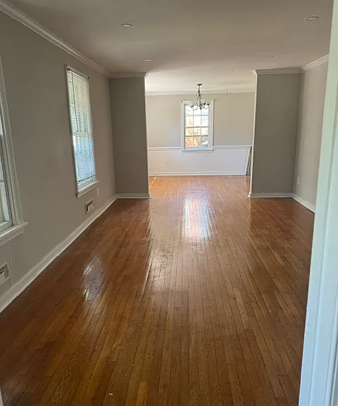 10548 Ashburn Rd N — Photo 3