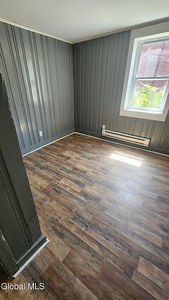 5th image of 313 1st Street