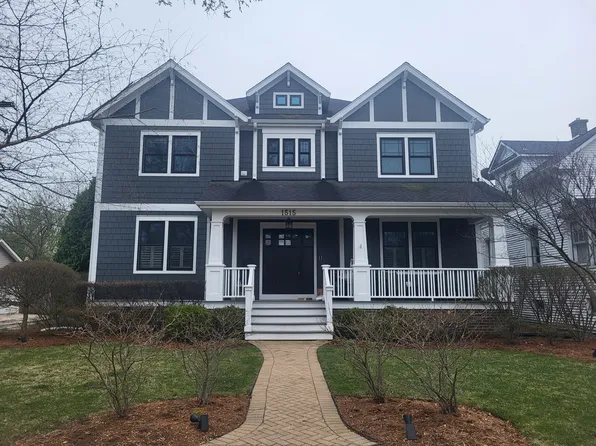 1515 Gregory Ave, Wilmette, IL 60091