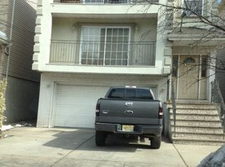 113 Division St, Elizabeth, NJ 07201