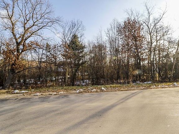 5th image of L1 Wildwood Ln