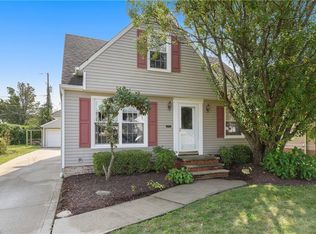 12116 Thraves Rd, Garfield Heights, OH 44125