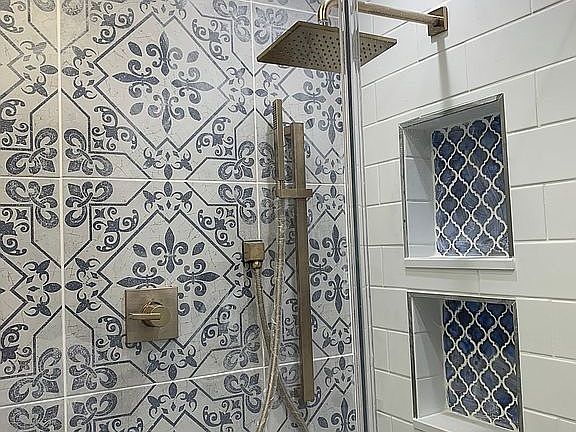 En Suite Bathroom