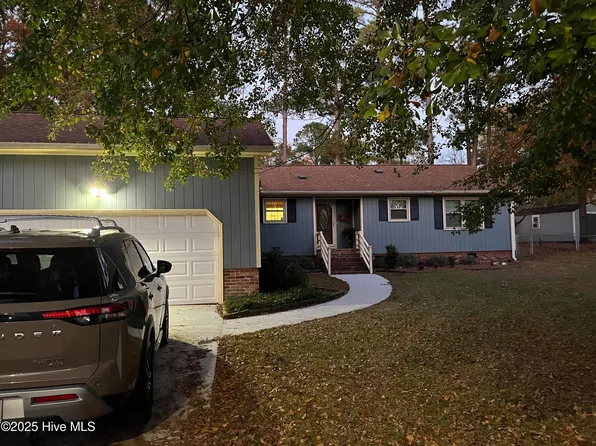 107 Harbour Way, Washington, NC 27889