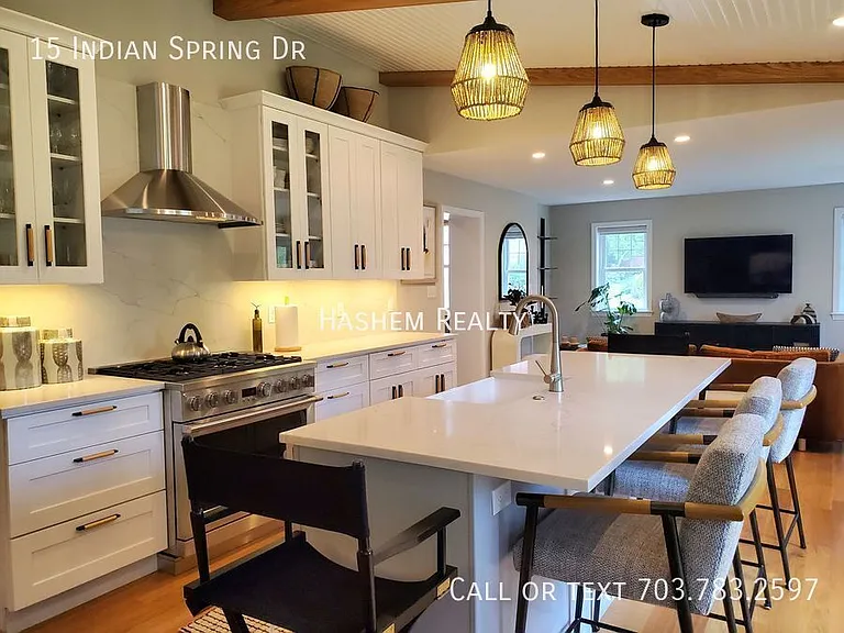 15 Indian Spring Dr — Photo 8