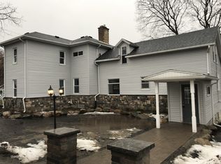 217 N Hazelton St, Flushing, MI 48433