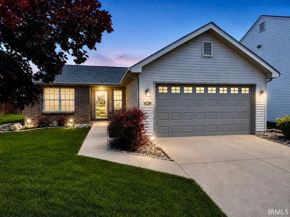 9421 Monique Dr, Fort Wayne, IN 46835