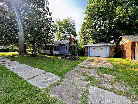 3rd image of 1278 W Main St