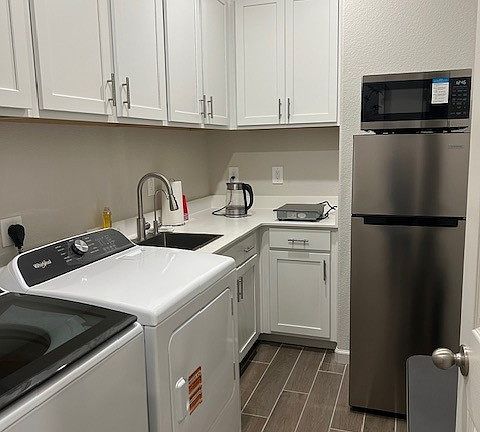 5th image of 5208 Cardinal Ct