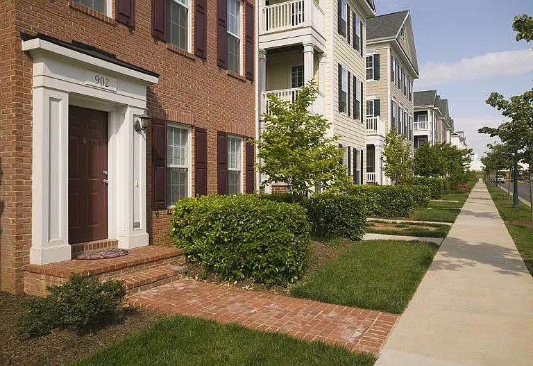 105 King Farm Blvd — Photo 5