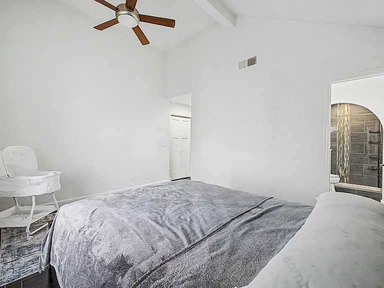 1828 E Citation Ln — Photo 11