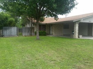 301 Mary Lou Dr #B, Del Rio, TX 78840