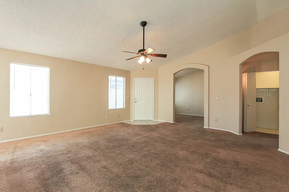 Building Photo - 8864 W Morningside Dr