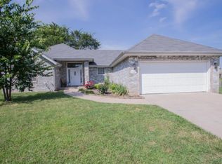 3347 E Cardinal St, Springfield, MO 65804