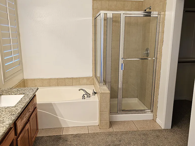 12706 Crystal Cove Ave — Photo 30
