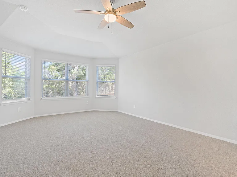 8017 Flintlock Cir — Photo 11