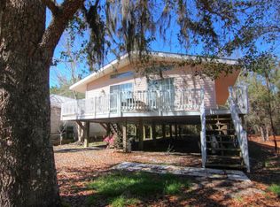 210 Shady Ln, Freeport, FL 32439