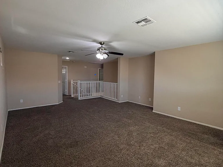 4723 W Gelding Dr — Photo 14