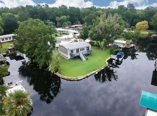 24831 Claire Cir, Astor, FL 32102